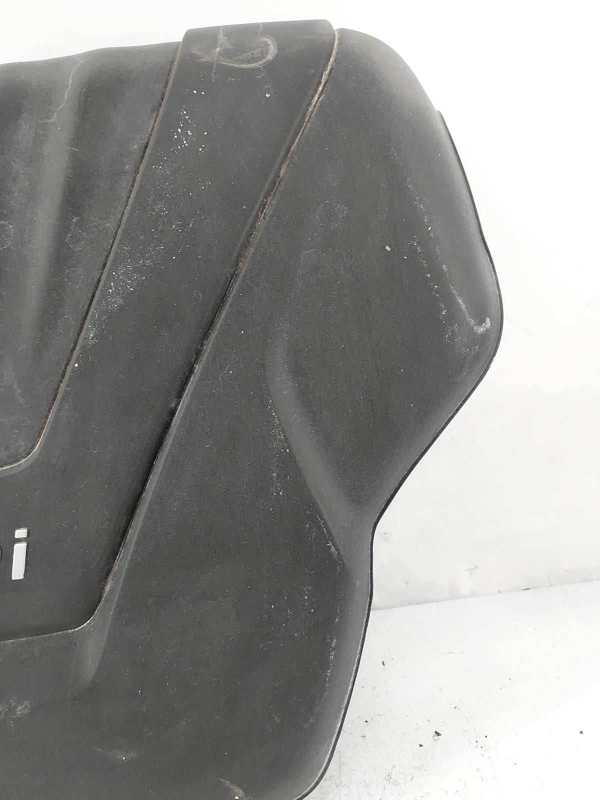 2015 Hyundai Accent Engine Cover 1497150 - Oemusedautoparts1.com
