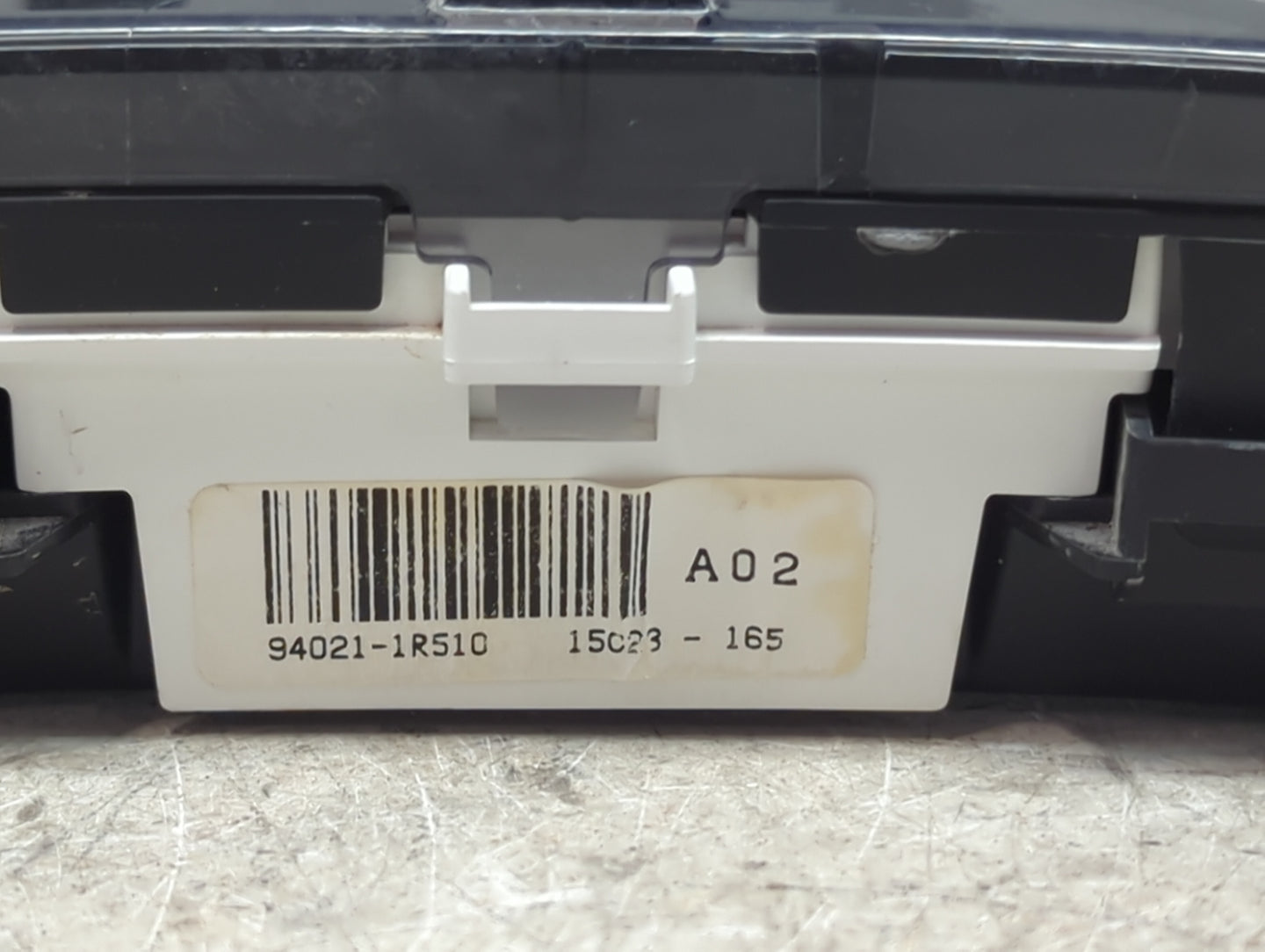 2015-2017 Hyundai Accent Instrument Cluster Speedometer Gauges P/N:94021-1R510 Miles: Fits Fits 2015 2016 2017 OEM Used Auto