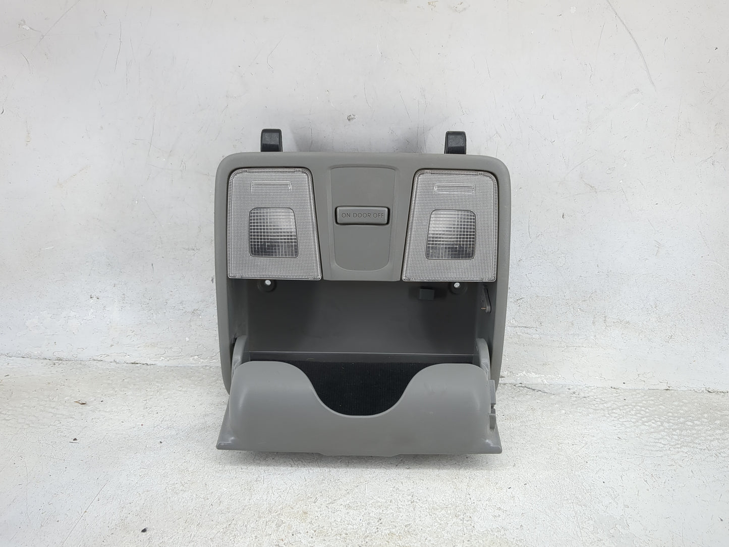 2012-2017 Hyundai Accent Overhead Roof Console Gray 1497439 - Oemusedautoparts1.com