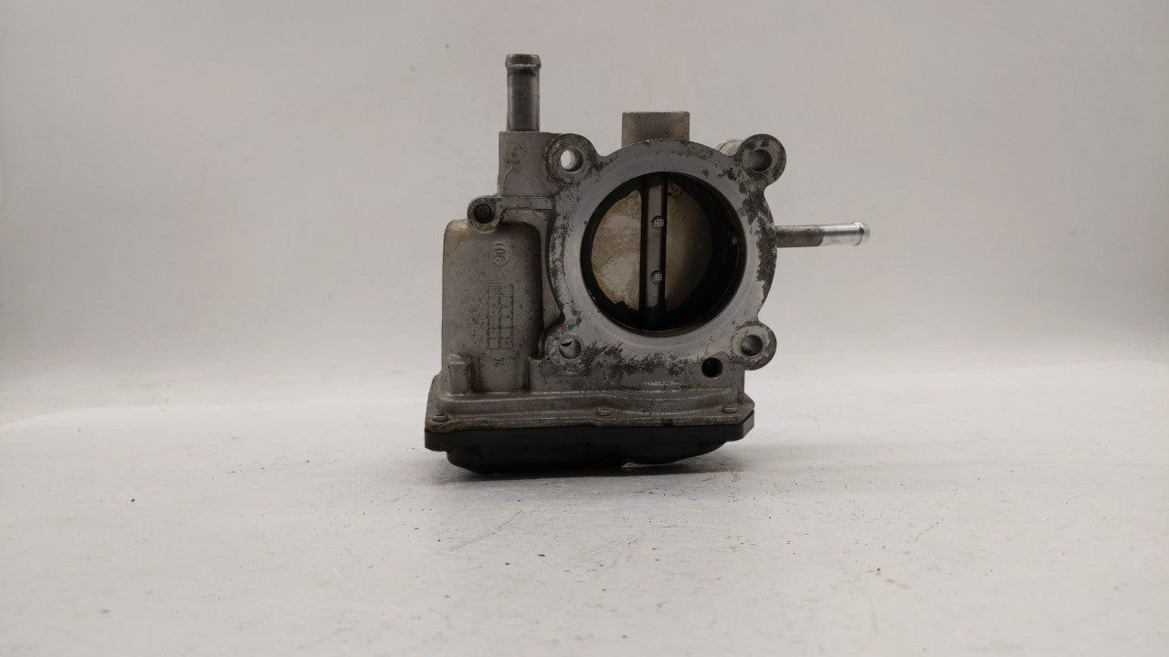 2012-2019 Hyundai Accent Throttle Body P/N:5302-1S02 35100-2B300 Fits Fits 2012 2013 2014 2015 2016 2017 2018 2019 OEM Used 