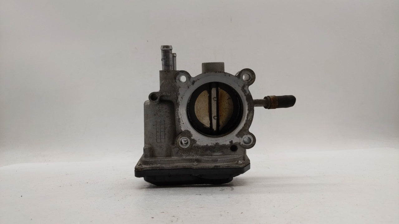 2012-2019 Hyundai Accent Throttle Body P/N:5302-1S02 35100-2B300 Fits Fits 2012 2013 2014 2015 2016 2017 2018 2019 OEM Used 