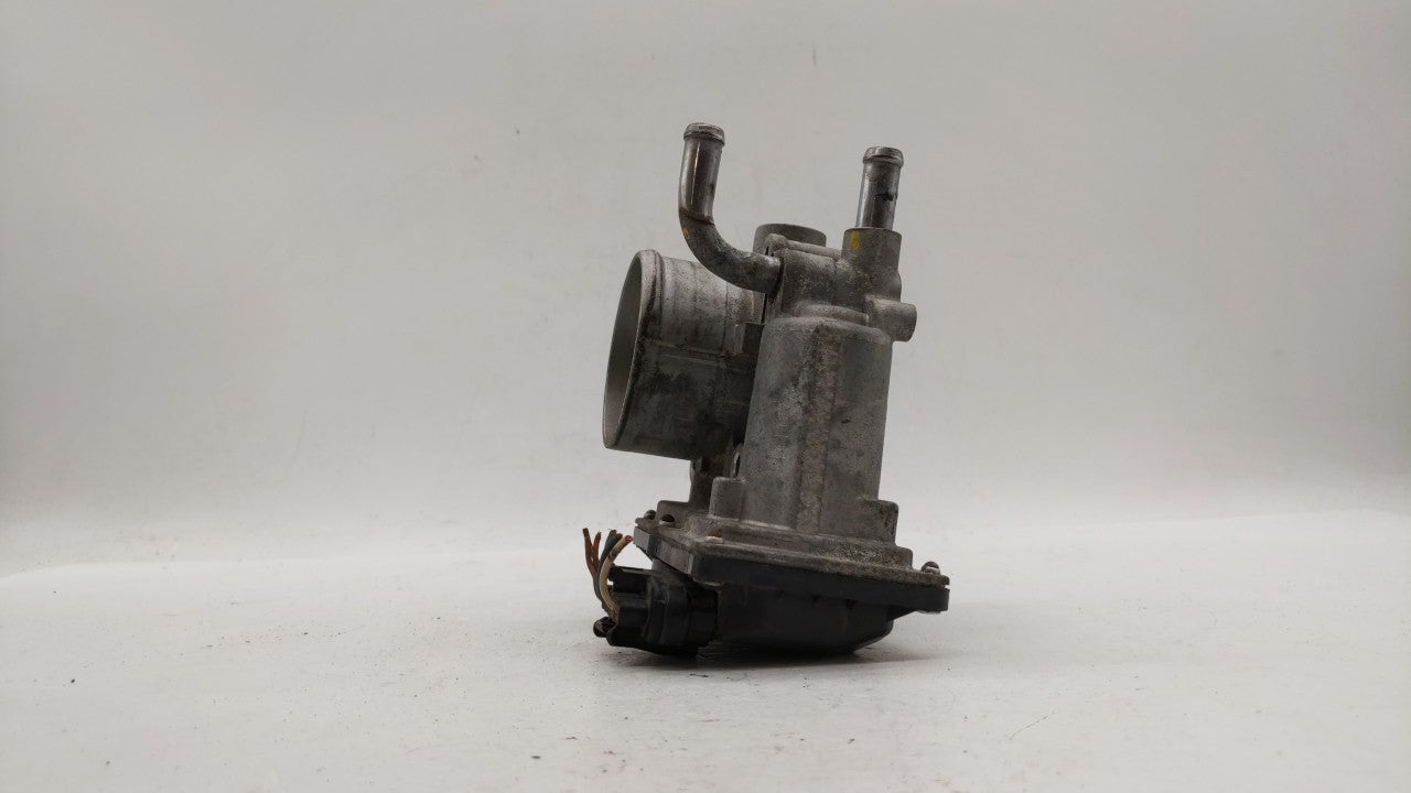 2012-2019 Hyundai Accent Throttle Body P/N:5302-1S02 35100-2B300 Fits Fits 2012 2013 2014 2015 2016 2017 2018 2019 OEM Used 
