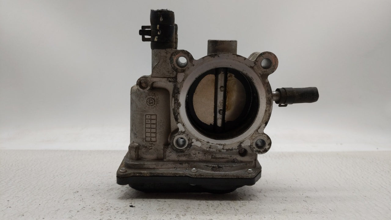 2012-2019 Hyundai Accent Throttle Body P/N:5302-1S02 35100-2B300 Fits Fits 2012 2013 2014 2015 2016 2017 2018 2019 OEM Used 
