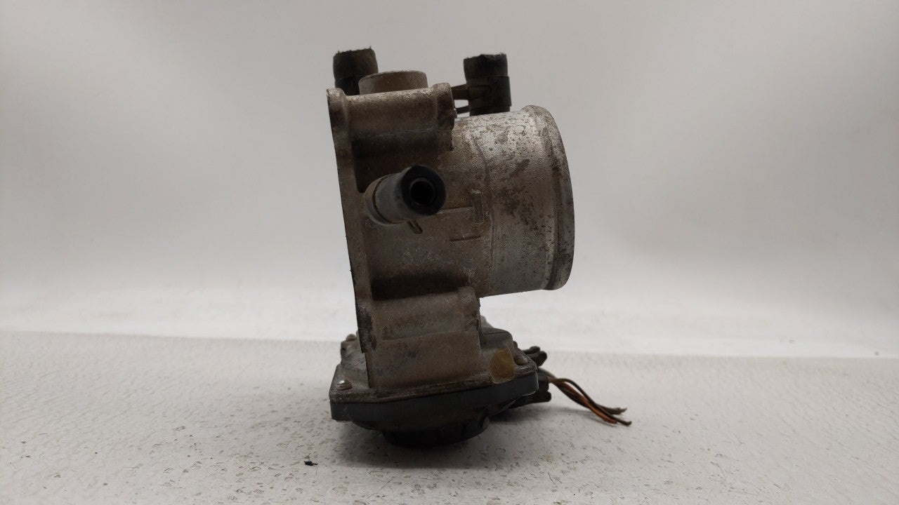2012-2019 Hyundai Accent Throttle Body P/N:5302-1S02 35100-2B300 Fits Fits 2012 2013 2014 2015 2016 2017 2018 2019 OEM Used 