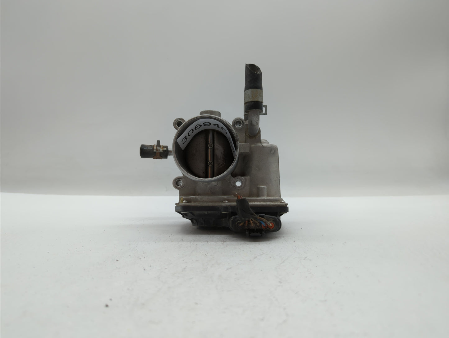 2012-2019 Hyundai Accent Throttle Body P/N:35100-2B310 5302-1S02, 35100-2B300 Fits Fits 2012 2013 2014 2015 2016 2017 2018 2