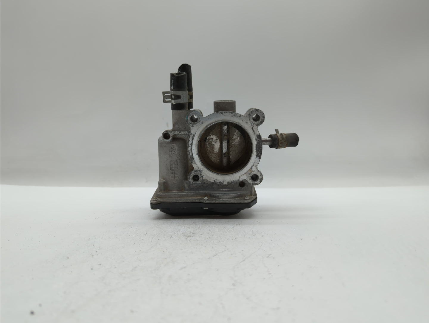 2012-2019 Hyundai Accent Throttle Body P/N:35100-2B310 5302-1S02, 35100-2B300 Fits Fits 2012 2013 2014 2015 2016 2017 2018 2