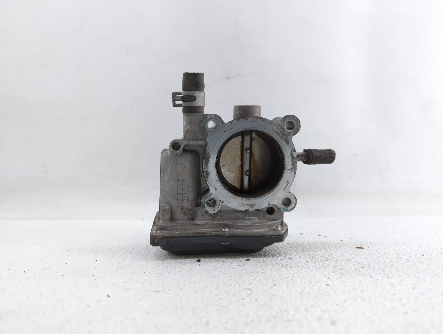 2012-2019 Hyundai Accent Throttle Body P/N:35100-2B310 5302-1S02, 35100-2B300 Fits Fits 2012 2013 2014 2015 2016 2017 2018 2