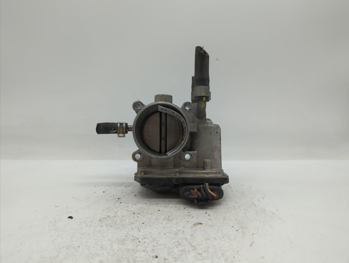 2012-2019 Hyundai Accent Throttle Body P/N:35100-2B310 5302-1S02, 35100-2B300 Fits Fits 2012 2013 2014 2015 2016 2017 2018 2