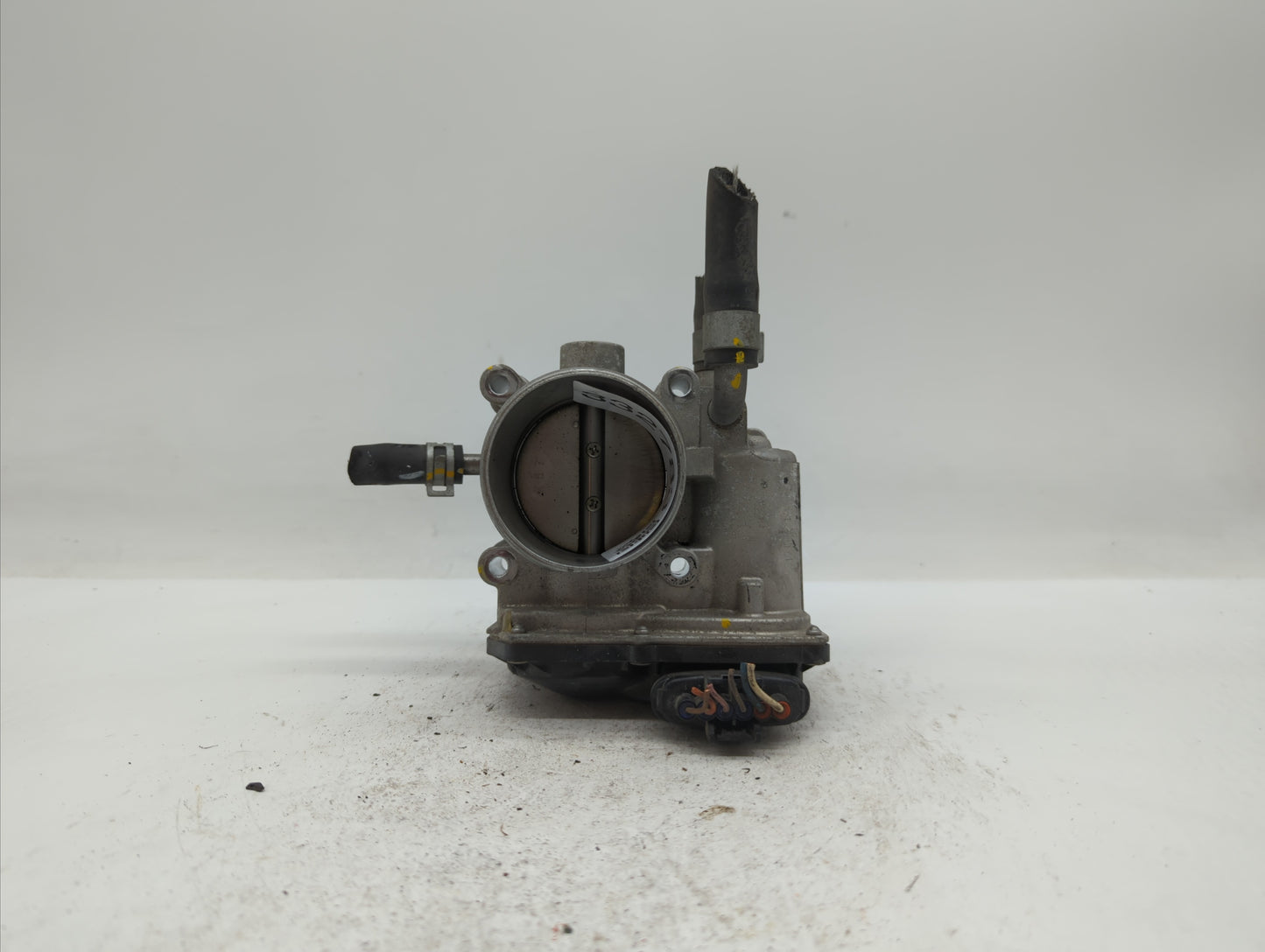 2012-2019 Hyundai Accent Throttle Body P/N:35100-2B310 5302-1S02, 35100-2B300 Fits Fits 2012 2013 2014 2015 2016 2017 2018 2