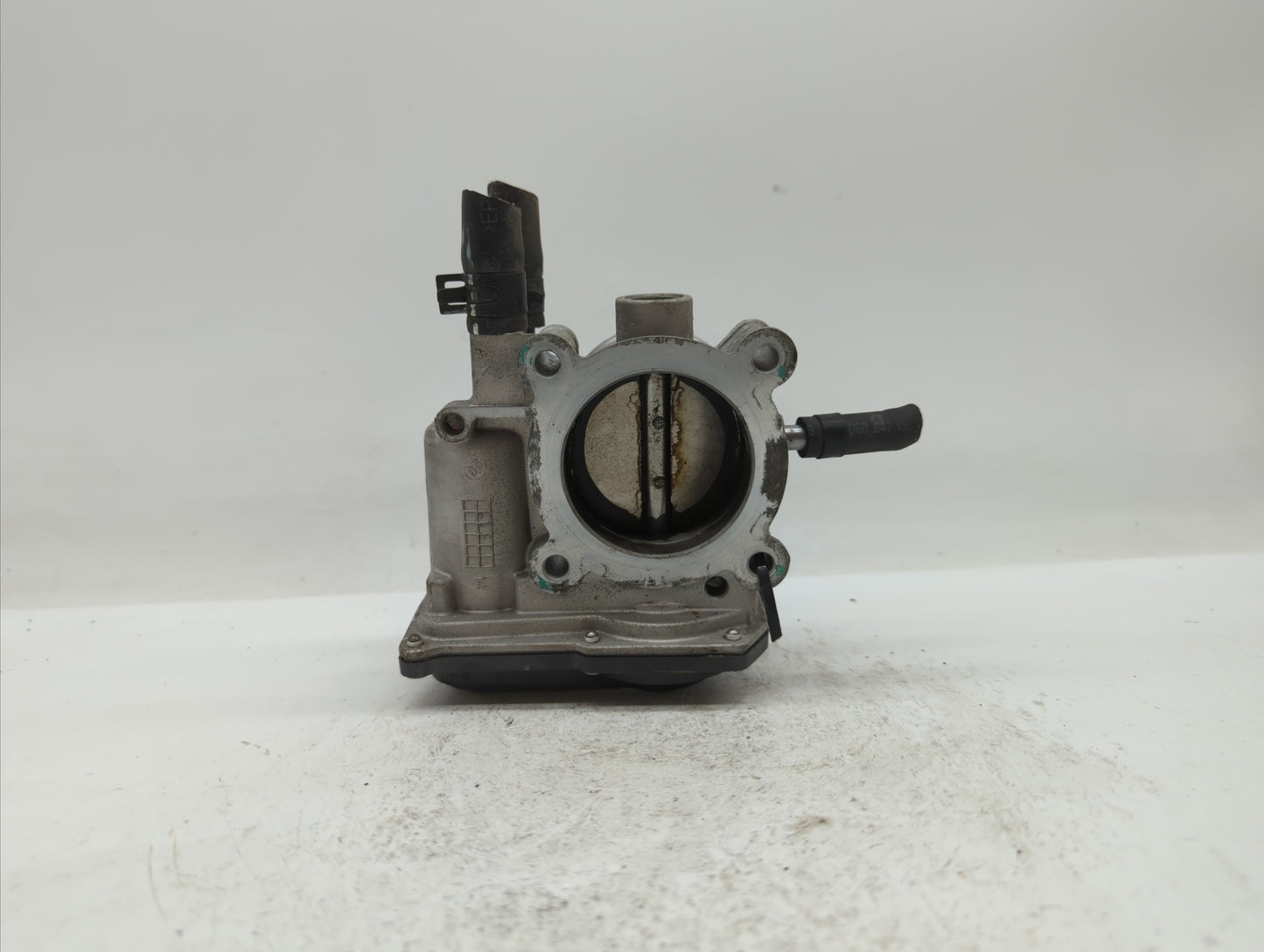 2012-2019 Hyundai Accent Throttle Body P/N:35100-2B310 5302-1S02, 35100-2B300 Fits Fits 2012 2013 2014 2015 2016 2017 2018 2