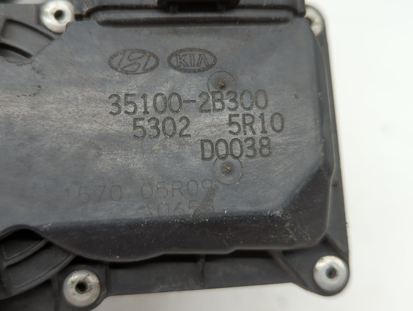 2012-2019 Hyundai Accent Throttle Body P/N:35100-2B310 5302-1S02, 35100-2B300 Fits Fits 2012 2013 2014 2015 2016 2017 2018 2