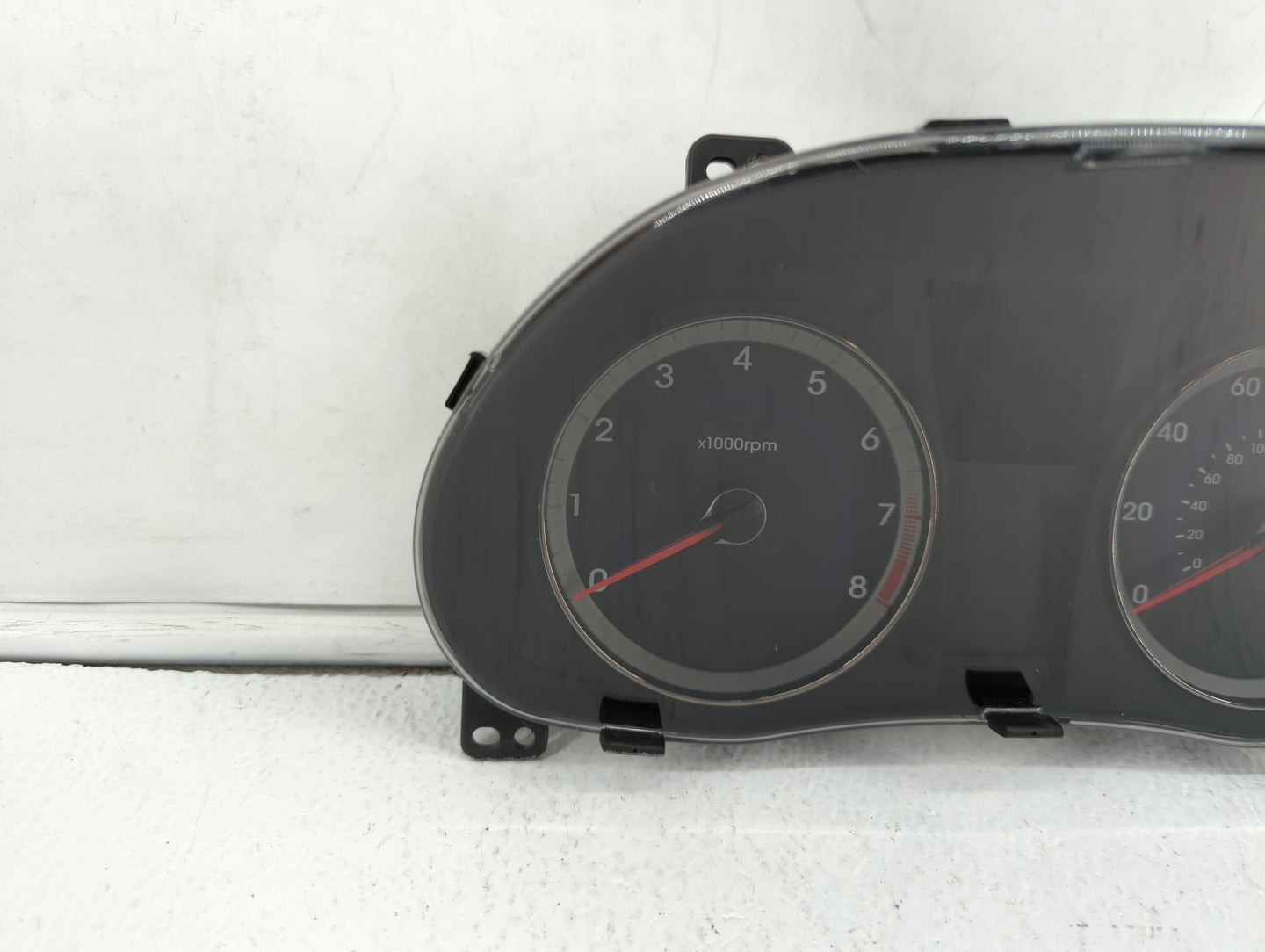 2015-2017 Hyundai Accent Instrument Cluster Speedometer Gauges P/N:94021-1R510 Fits Fits 2015 2016 2017 OEM Used Auto Parts 