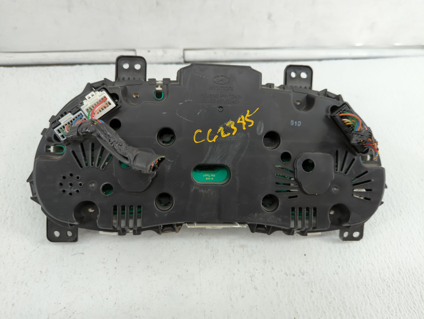 2015-2017 Hyundai Accent Instrument Cluster Speedometer Gauges P/N:94021-1R510 Fits Fits 2015 2016 2017 OEM Used Auto Parts 