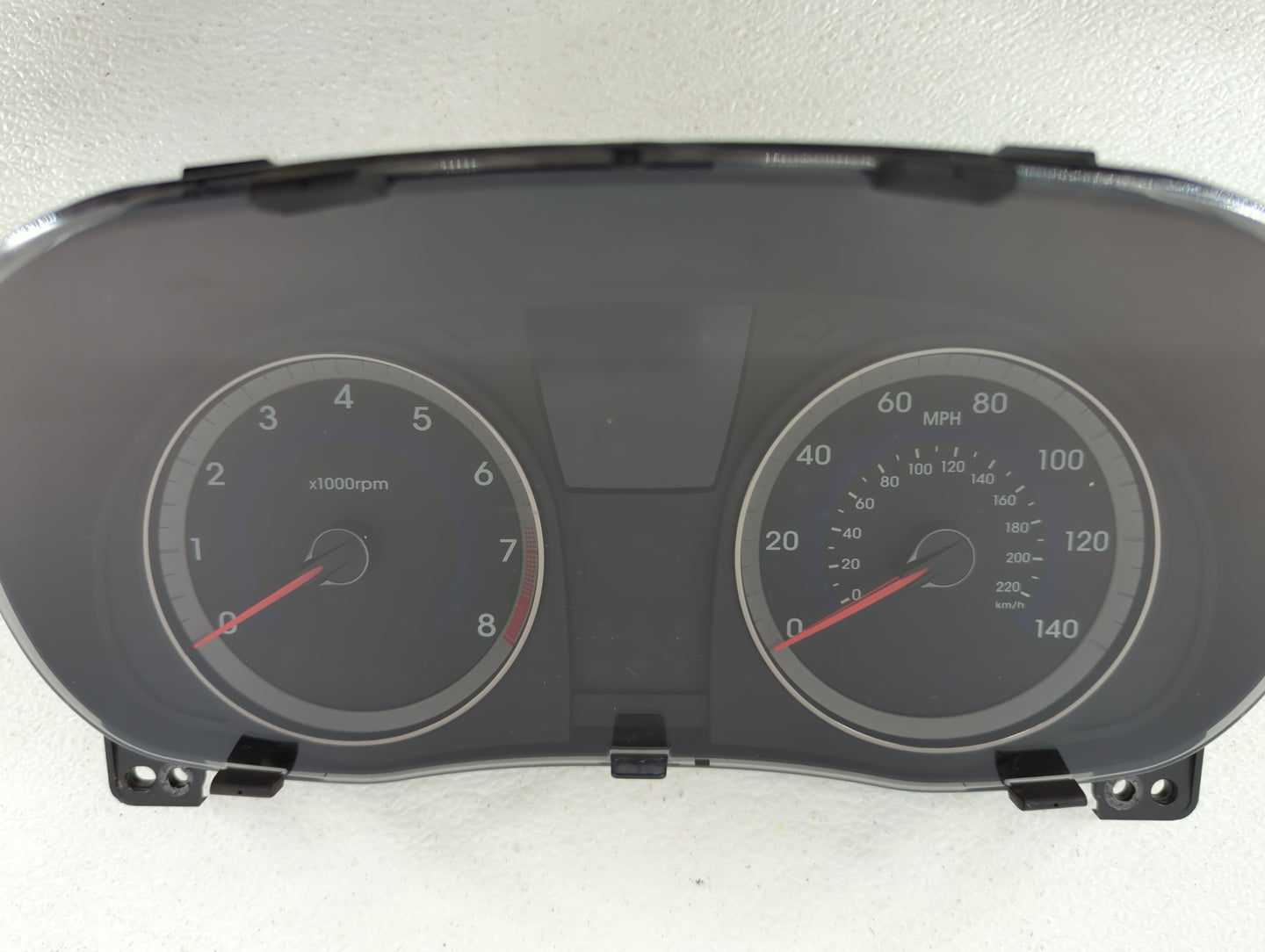 2015-2017 Hyundai Accent Instrument Cluster Speedometer Gauges P/N:94021-1R500 Fits Fits 2015 2016 2017 OEM Used Auto Parts 