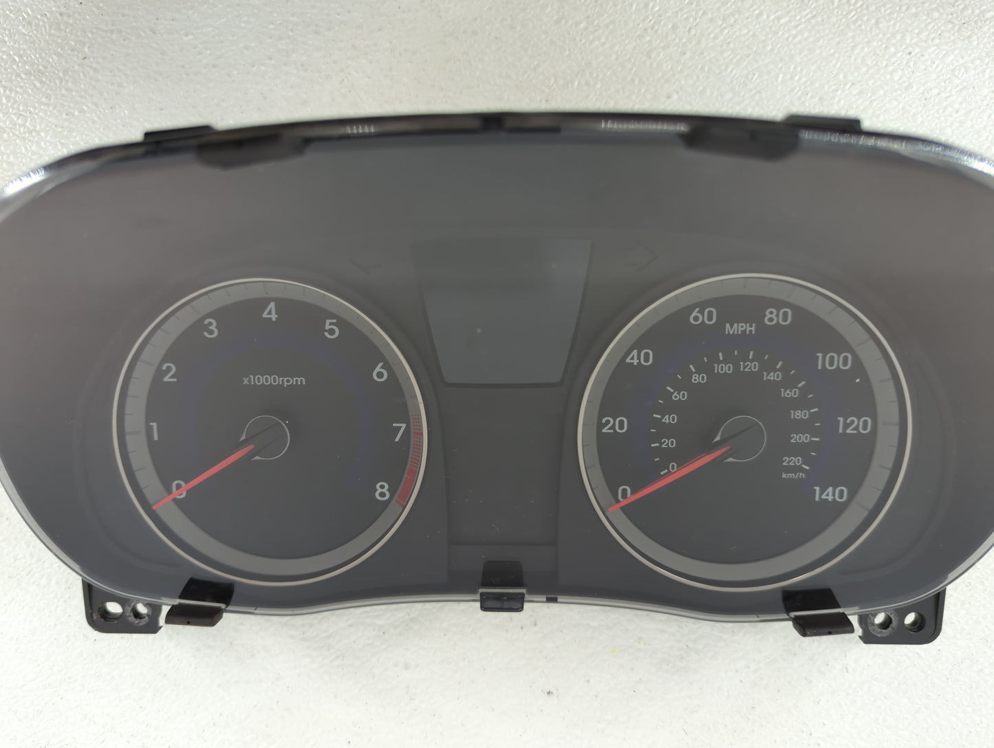 2015-2017 Hyundai Accent Instrument Cluster Speedometer Gauges P/N:94021-1R500 Fits Fits 2015 2016 2017 OEM Used Auto Parts 