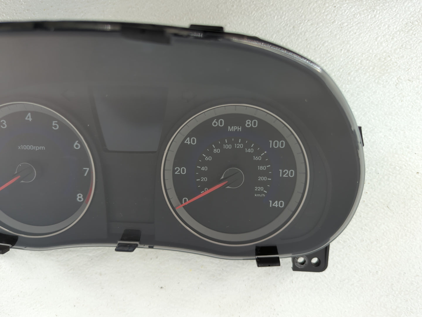 2015-2017 Hyundai Accent Instrument Cluster Speedometer Gauges P/N:94021-1R500 Fits Fits 2015 2016 2017 OEM Used Auto Parts 