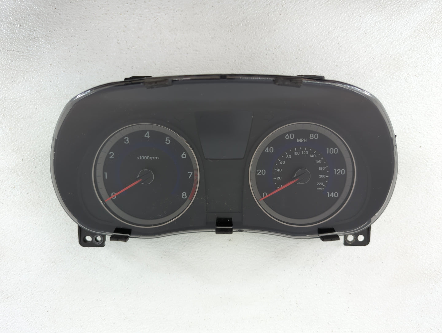 2015-2017 Hyundai Accent Instrument Cluster Speedometer Gauges P/N:94021-1R500 Fits Fits 2015 2016 2017 OEM Used Auto Parts 