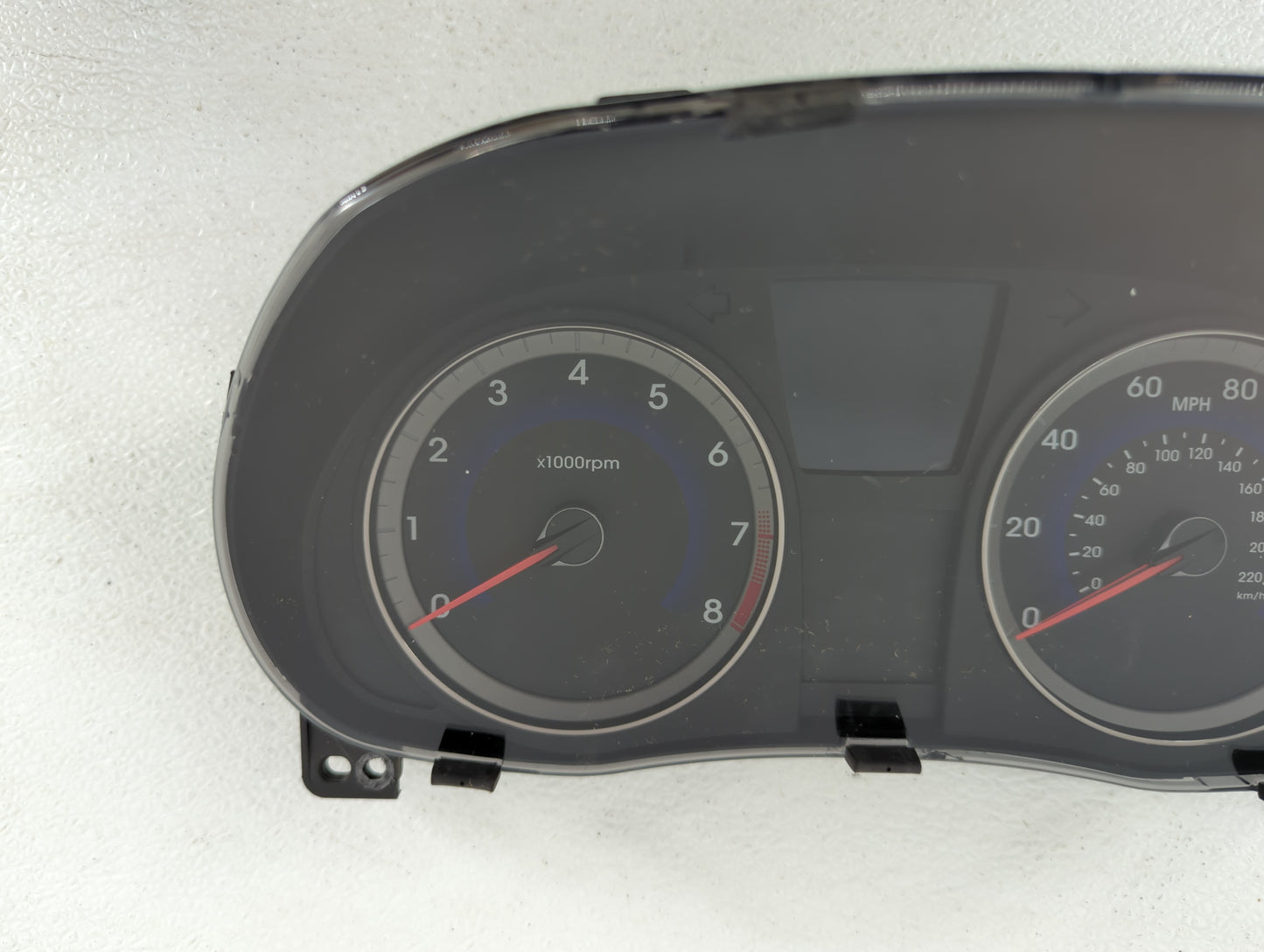 2015-2017 Hyundai Accent Instrument Cluster Speedometer Gauges P/N:94021-1R500 Fits Fits 2015 2016 2017 OEM Used Auto Parts 