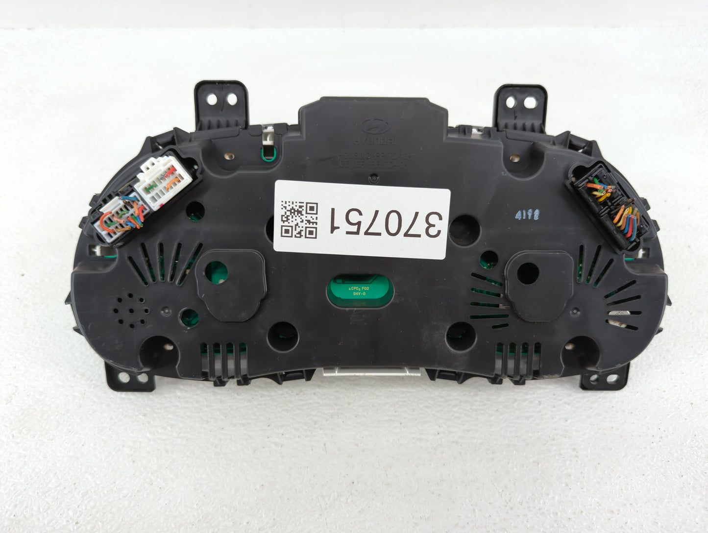 2015-2017 Hyundai Accent Instrument Cluster Speedometer Gauges P/N:94021-1R500 Fits Fits 2015 2016 2017 OEM Used Auto Parts 