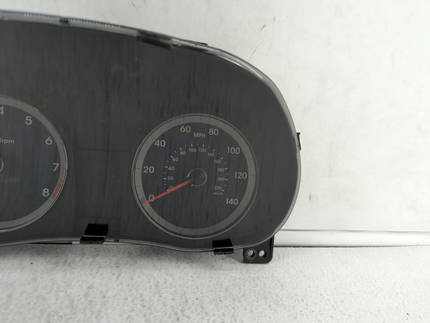 2015-2017 Hyundai Accent Instrument Cluster Speedometer Gauges P/N:94021-1R500 Fits Fits 2015 2016 2017 OEM Used Auto Parts 