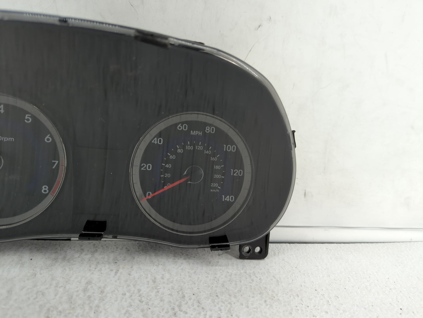 2015-2017 Hyundai Accent Instrument Cluster Speedometer Gauges P/N:94021-1R500 Fits Fits 2015 2016 2017 OEM Used Auto Parts 