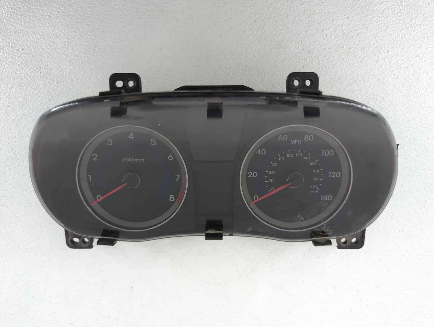 2015-2017 Hyundai Accent Instrument Cluster Speedometer Gauges P/N:94021-1R500 Fits Fits 2015 2016 2017 OEM Used Auto Parts 