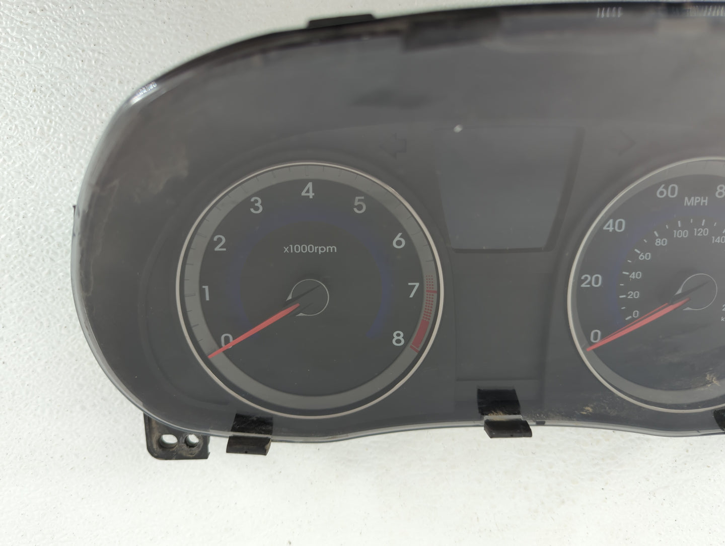 2015-2017 Hyundai Accent Instrument Cluster Speedometer Gauges P/N:94021-1R500 Fits Fits 2015 2016 2017 OEM Used Auto Parts 