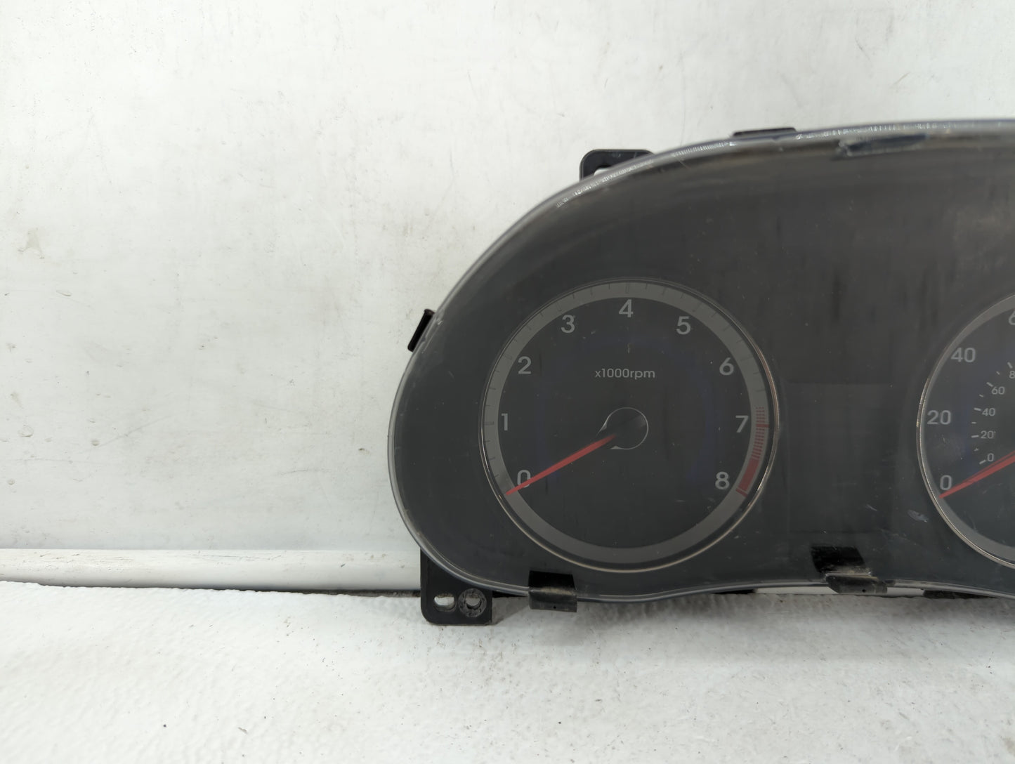 2015-2017 Hyundai Accent Instrument Cluster Speedometer Gauges P/N:94021-1R510 Fits Fits 2015 2016 2017 OEM Used Auto Parts 