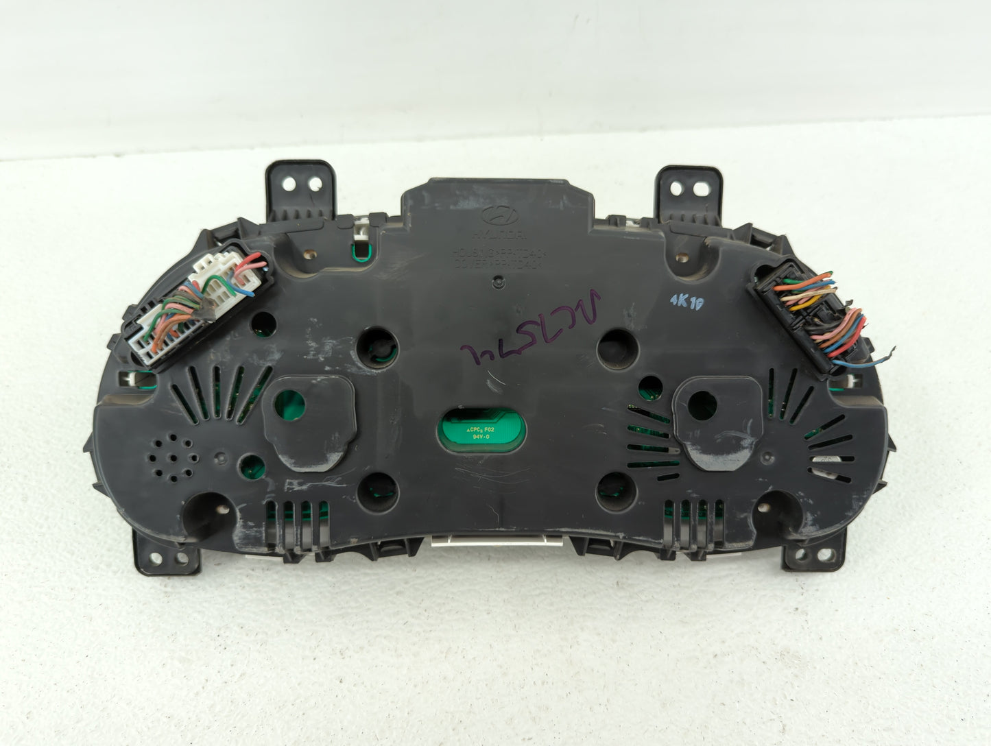 2015-2017 Hyundai Accent Instrument Cluster Speedometer Gauges P/N:94021-1R510 94021-1R500 Fits Fits 2015 2016 2017 OEM Used