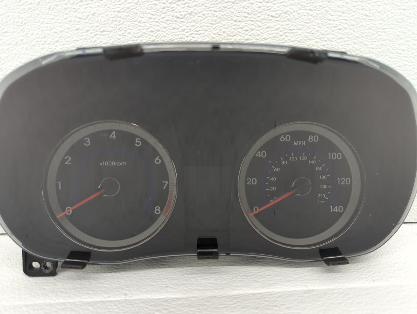 2015-2017 Hyundai Accent Instrument Cluster Speedometer Gauges P/N:94021-1R530 Fits Fits 2015 2016 2017 OEM Used Auto Parts 