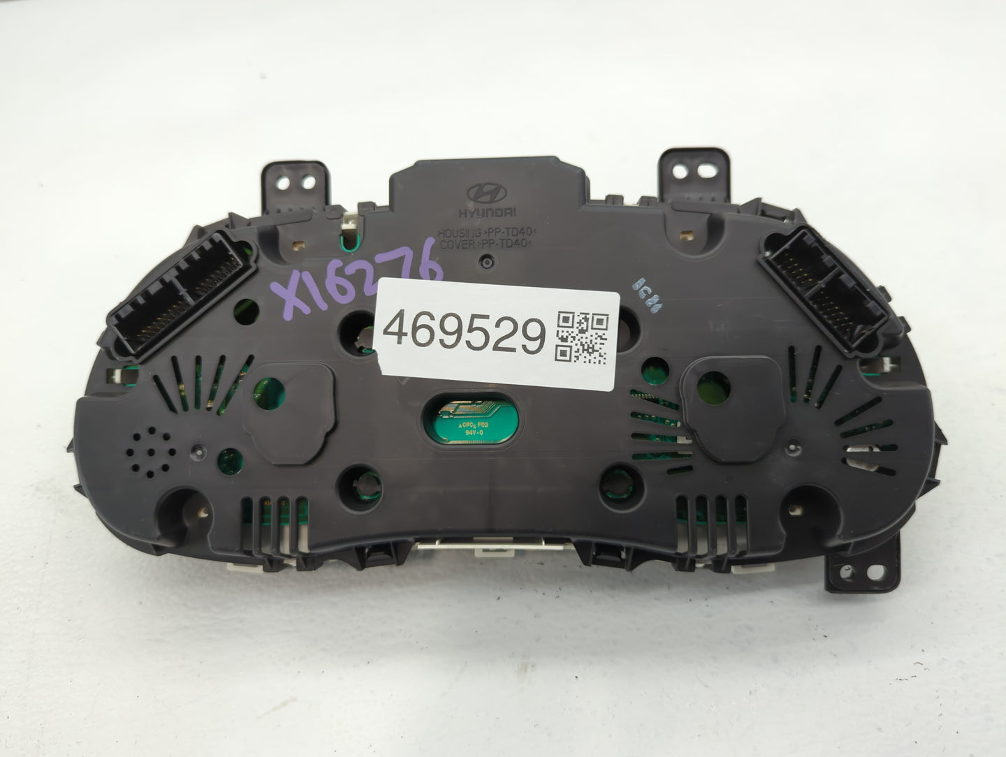 2015-2017 Hyundai Accent Instrument Cluster Speedometer Gauges P/N:94021-1R530 Fits Fits 2015 2016 2017 OEM Used Auto Parts 