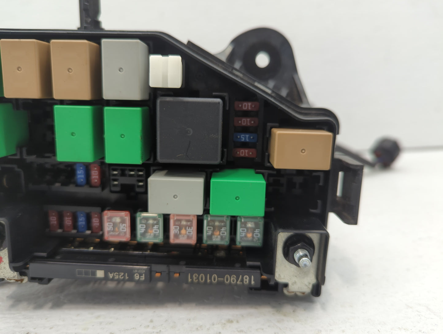 2015-2017 Hyundai Accent Fusebox Fuse Box Panel Relay Module P/N:91420-1R620 91420-1R700, 91420-1R701 Fits Fits 2015 2016 20