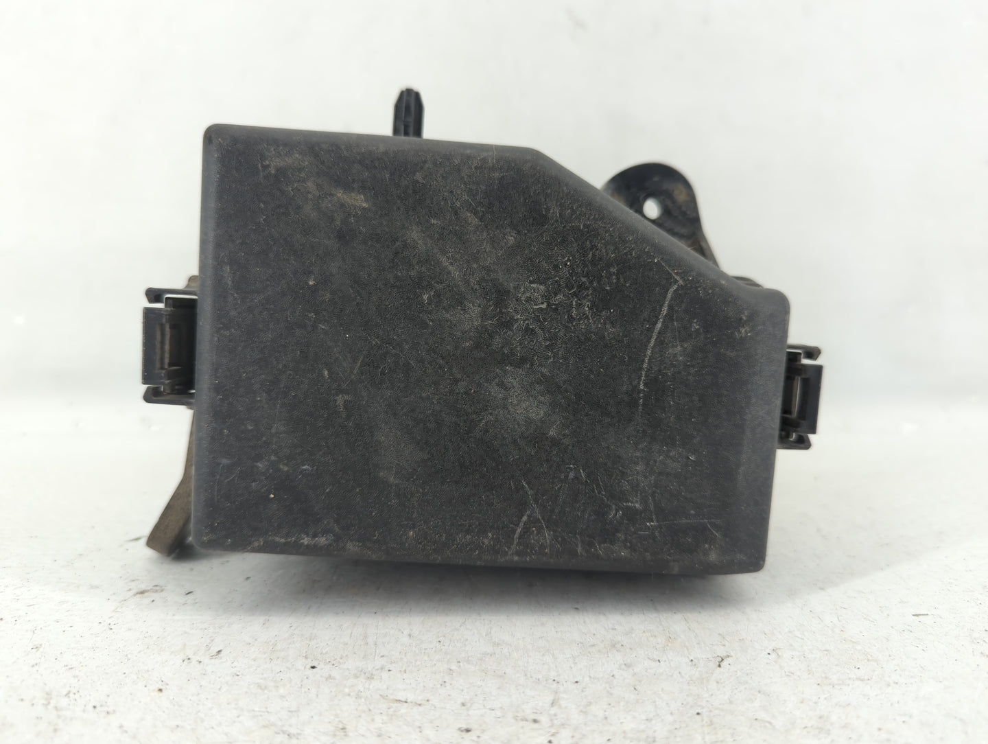 2015-2017 Hyundai Accent Fusebox Fuse Box Panel Relay Module P/N:91420-1R420 Fits Fits 2015 2016 2017 OEM Used Auto Parts - 