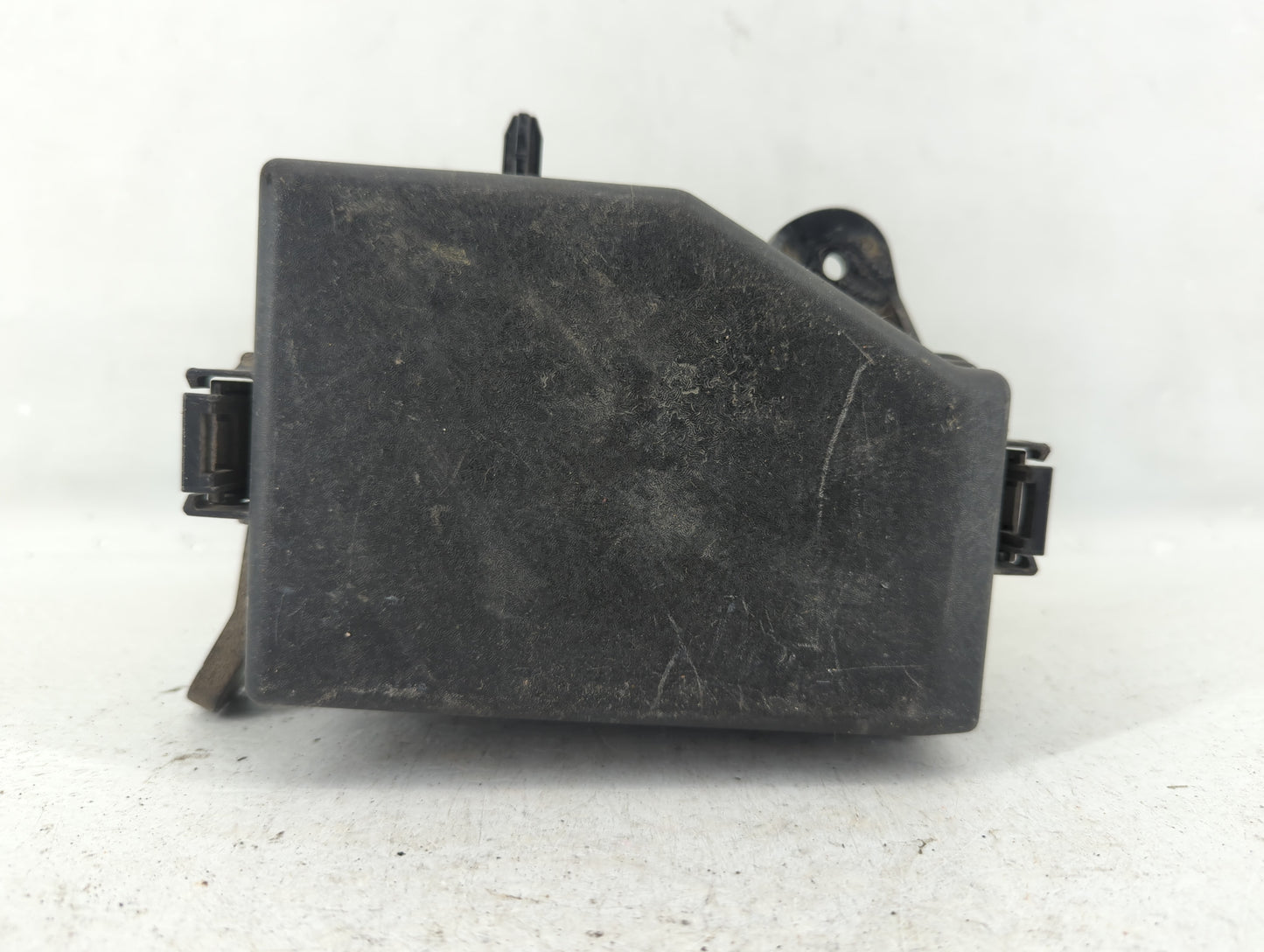 2015-2017 Hyundai Accent Fusebox Fuse Box Panel Relay Module P/N:91420-1R420 Fits Fits 2015 2016 2017 OEM Used Auto Parts - 