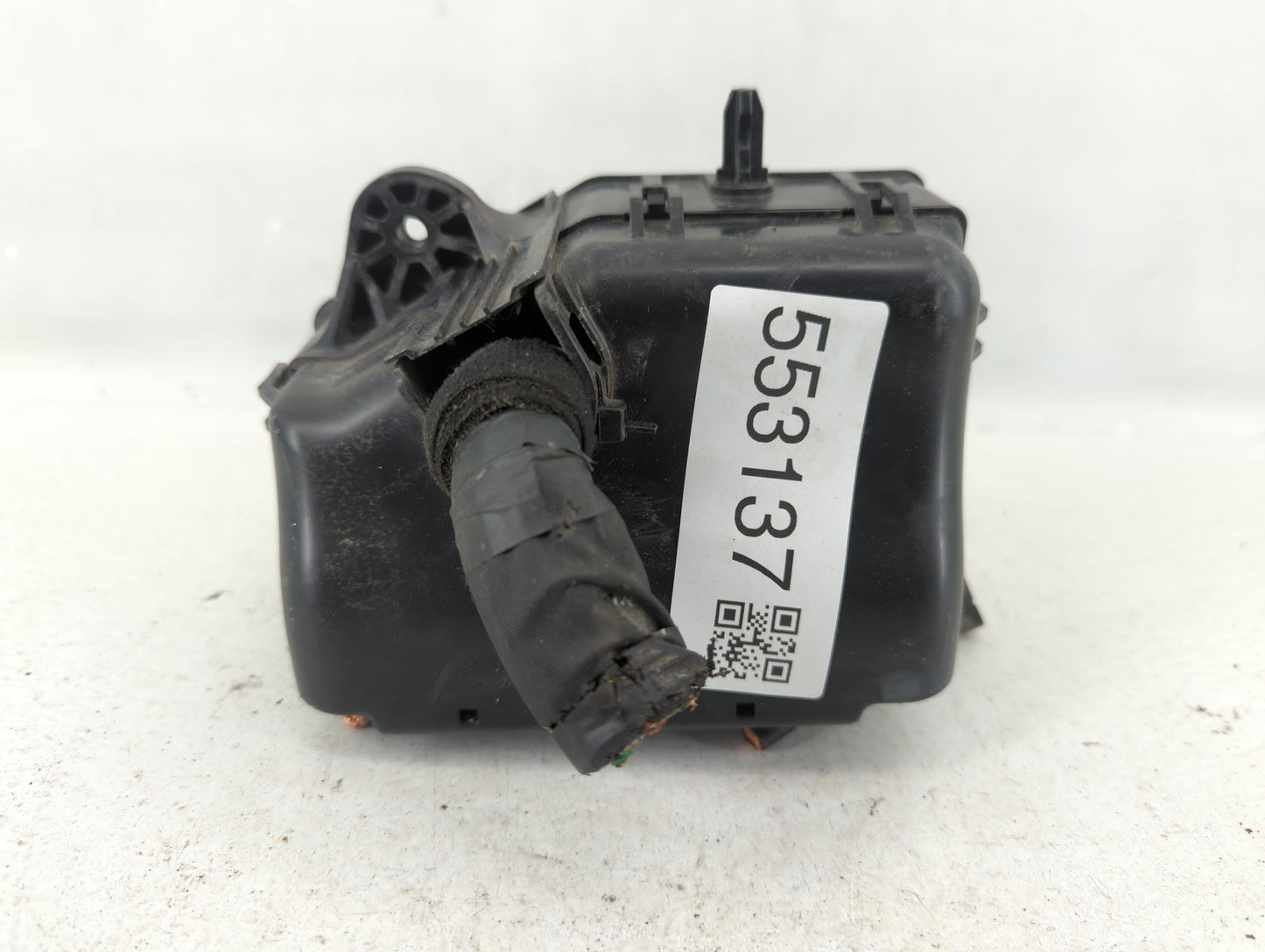 2015-2017 Hyundai Accent Fusebox Fuse Box Panel Relay Module P/N:91420-1R420 Fits Fits 2015 2016 2017 OEM Used Auto Parts - 