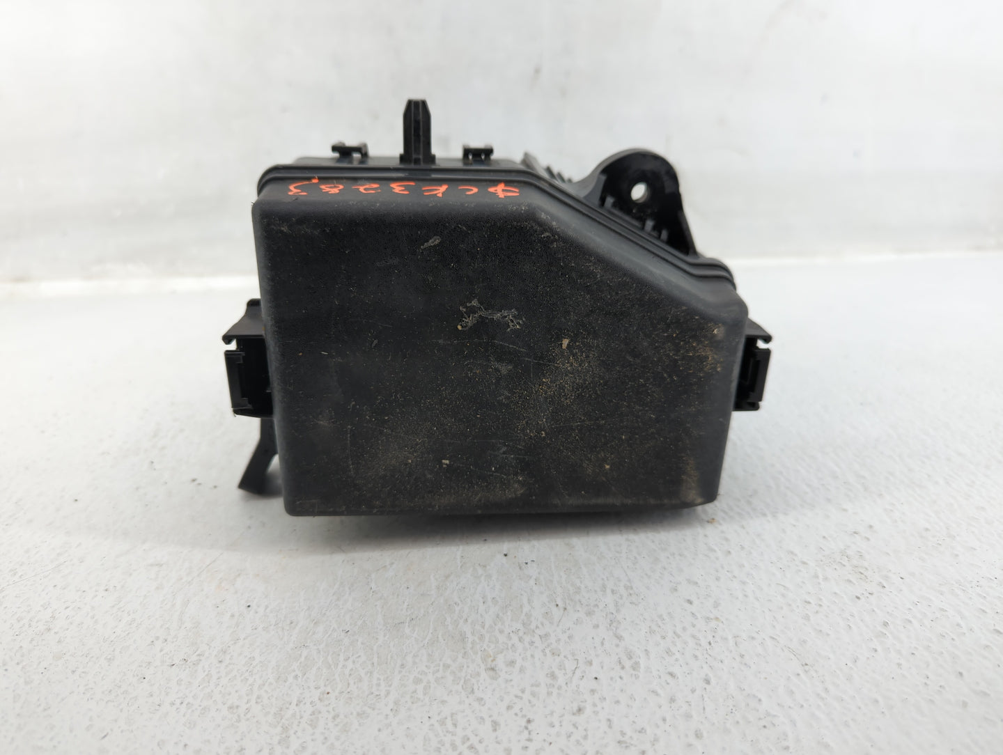 2015-2017 Hyundai Accent Fusebox Fuse Box Panel Relay Module P/N:91420-1R420 Fits Fits 2015 2016 2017 OEM Used Auto Parts - 