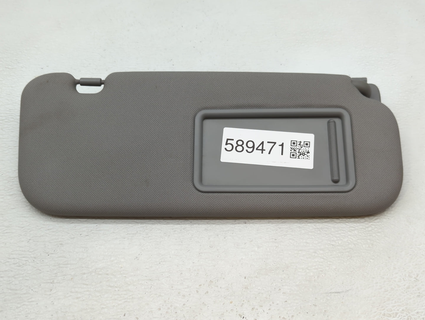 2014-2017 Hyundai Accent Sun Visor Shade Replacement Passenger Right Mirror Fits Fits 2014 2015 2016 2017 OEM Used Auto Part