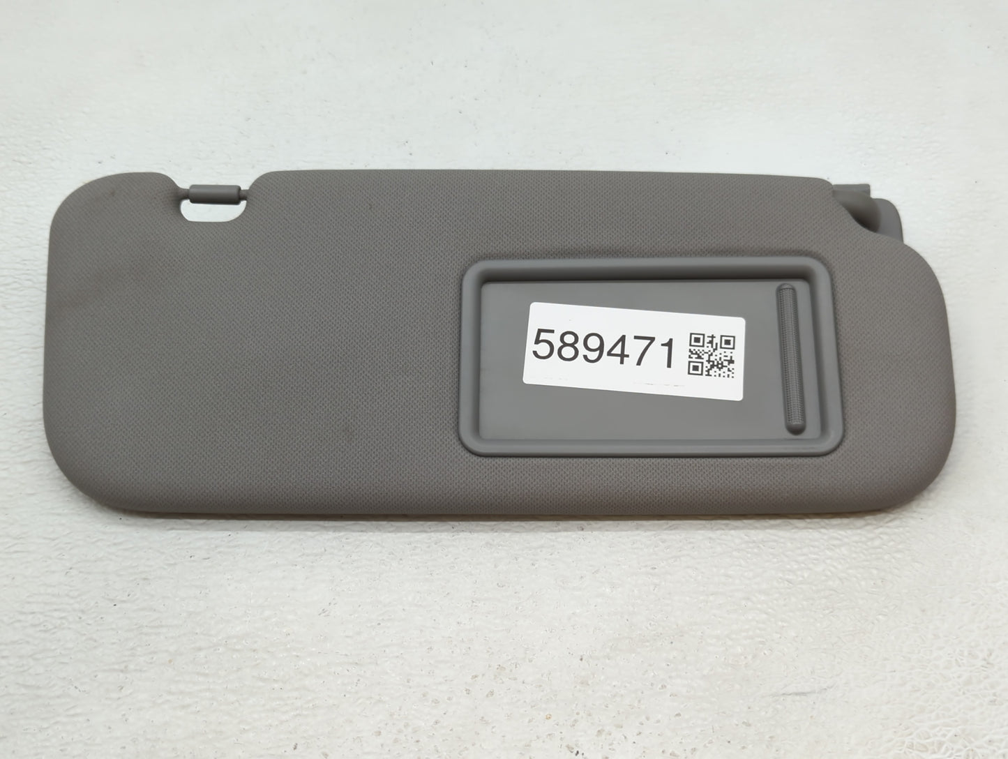 2014-2017 Hyundai Accent Sun Visor Shade Replacement Passenger Right Mirror Fits Fits 2014 2015 2016 2017 OEM Used Auto Part