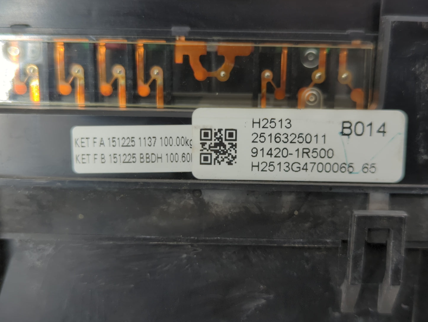 2015-2017 Hyundai Accent Fusebox Fuse Box Panel Relay Module P/N:91420-1R500 Fits Fits 2015 2016 2017 OEM Used Auto Parts - 