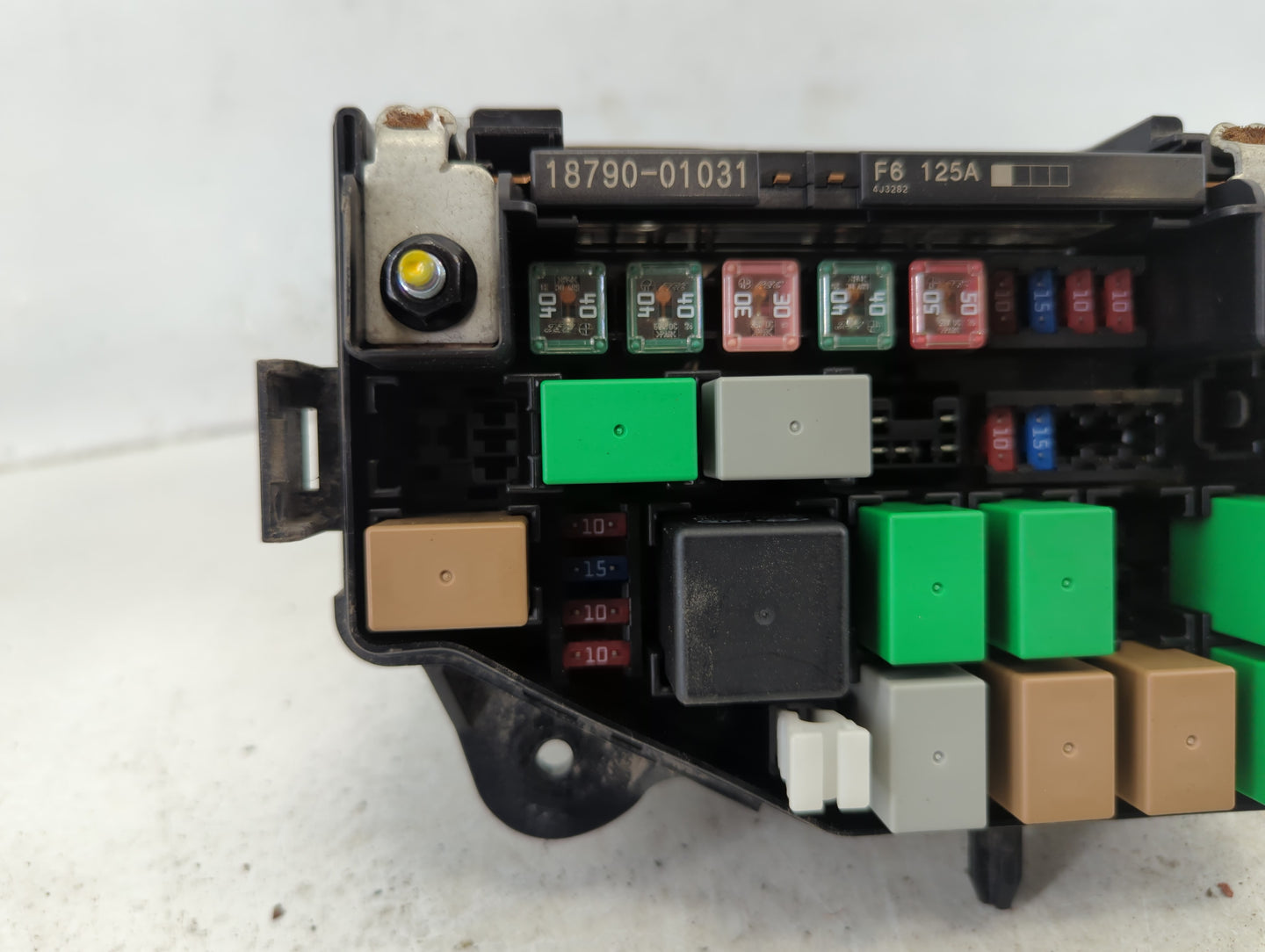 2015-2017 Hyundai Accent Fusebox Fuse Box Panel Relay Module P/N:91420-1R580 Fits Fits 2015 2016 2017 OEM Used Auto Parts - 