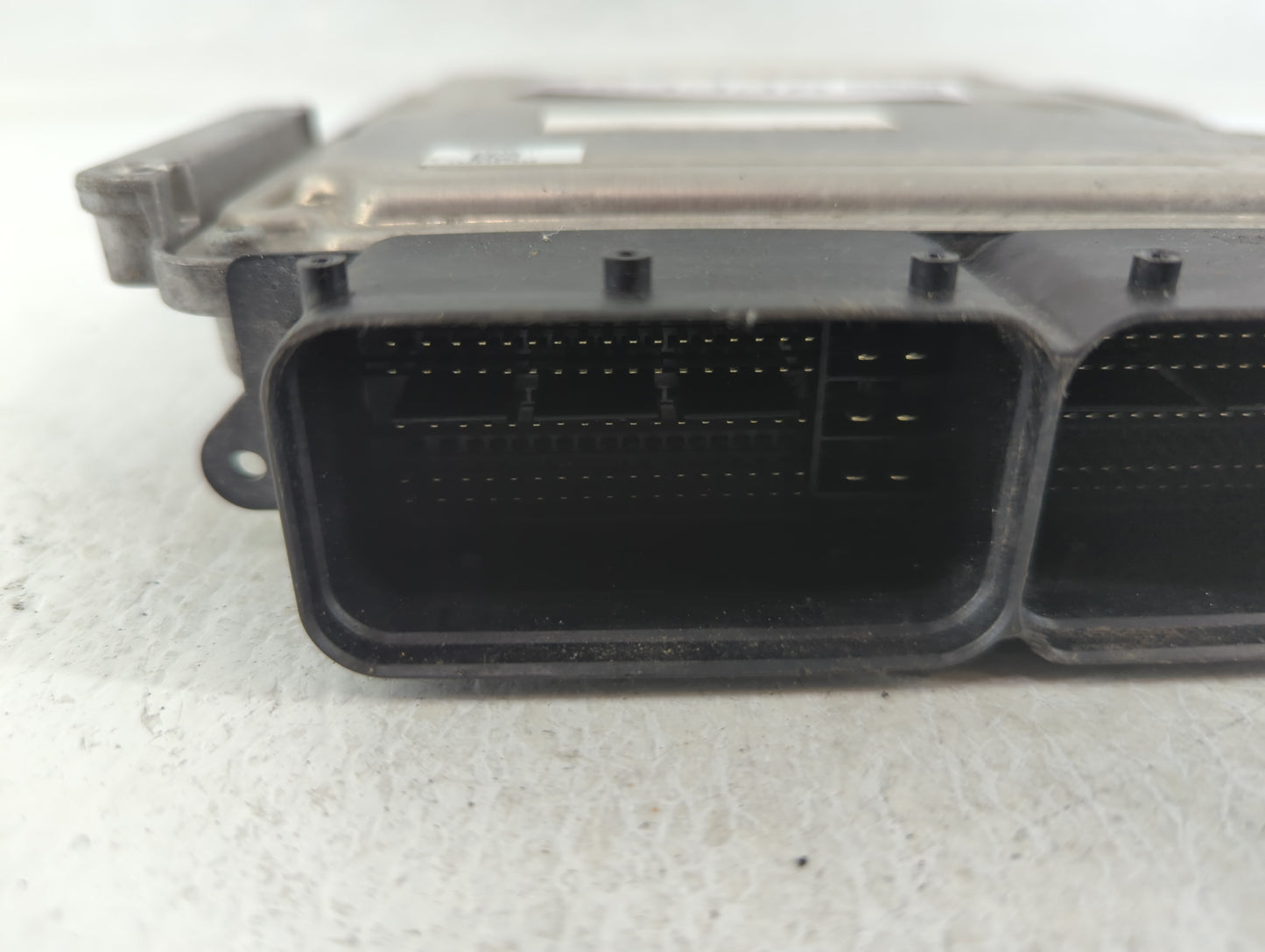2015-2017 Hyundai Accent PCM Engine Control Computer ECU ECM PCU OEM P/N:0 261 S13 697 39110-2BRG5 Fits Fits 2015 2016 2017 