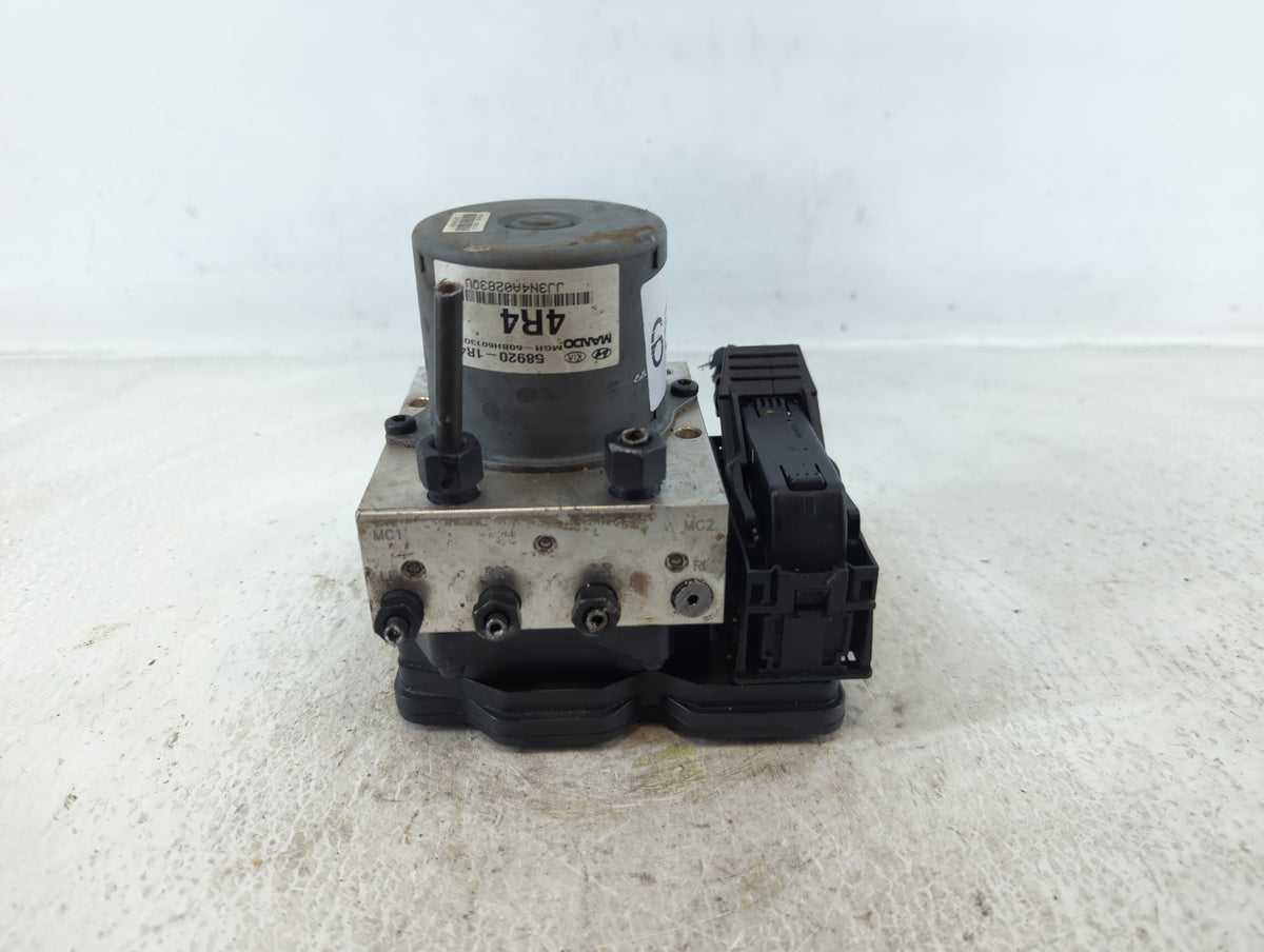 2015-2017 Hyundai Accent Anti-Lock Brake ABS Pump Module Actuator OEM P/N:58920-1R460 Fits Fits 2015 2016 2017 OEM Used Auto