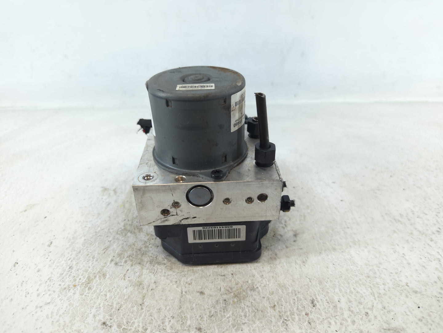2015-2017 Hyundai Accent ABS Pump Control Module Replacement P/N:58920-1R460 Fits Fits 2015 2016 2017 OEM Used Auto Parts - 