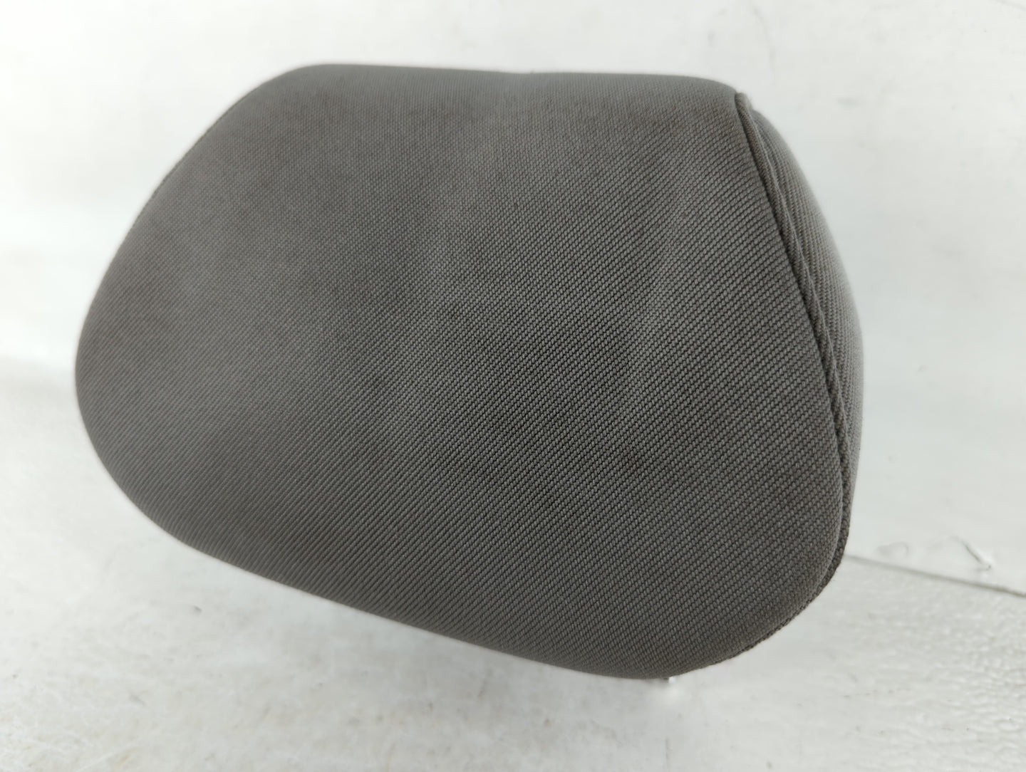 2015-2017 Hyundai Accent Headrest Head Rest Front Driver Passenger Seat - Oemusedautoparts1.com