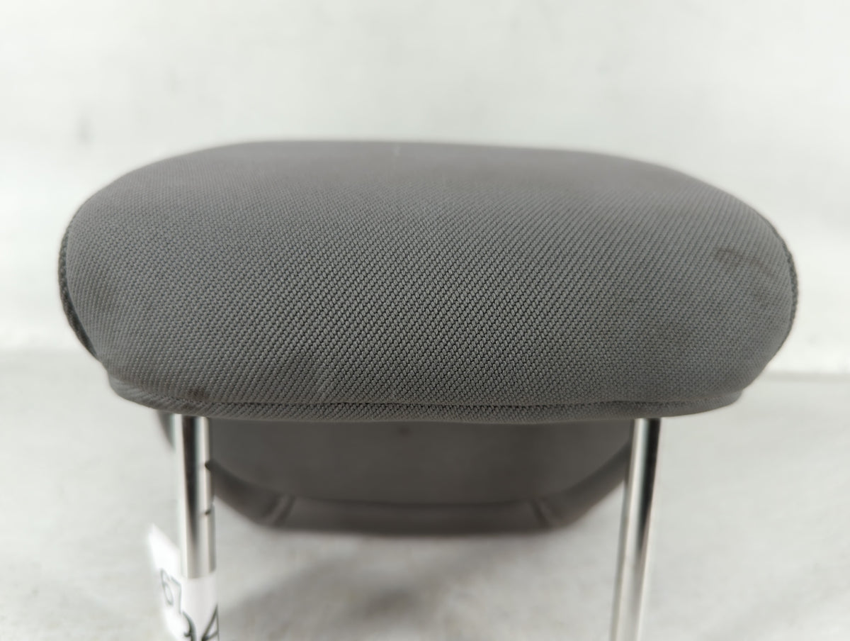 2015 Hyundai Accent Headrest Head Rest Rear Center Seat Grey 679948 - Oemusedautoparts1.com