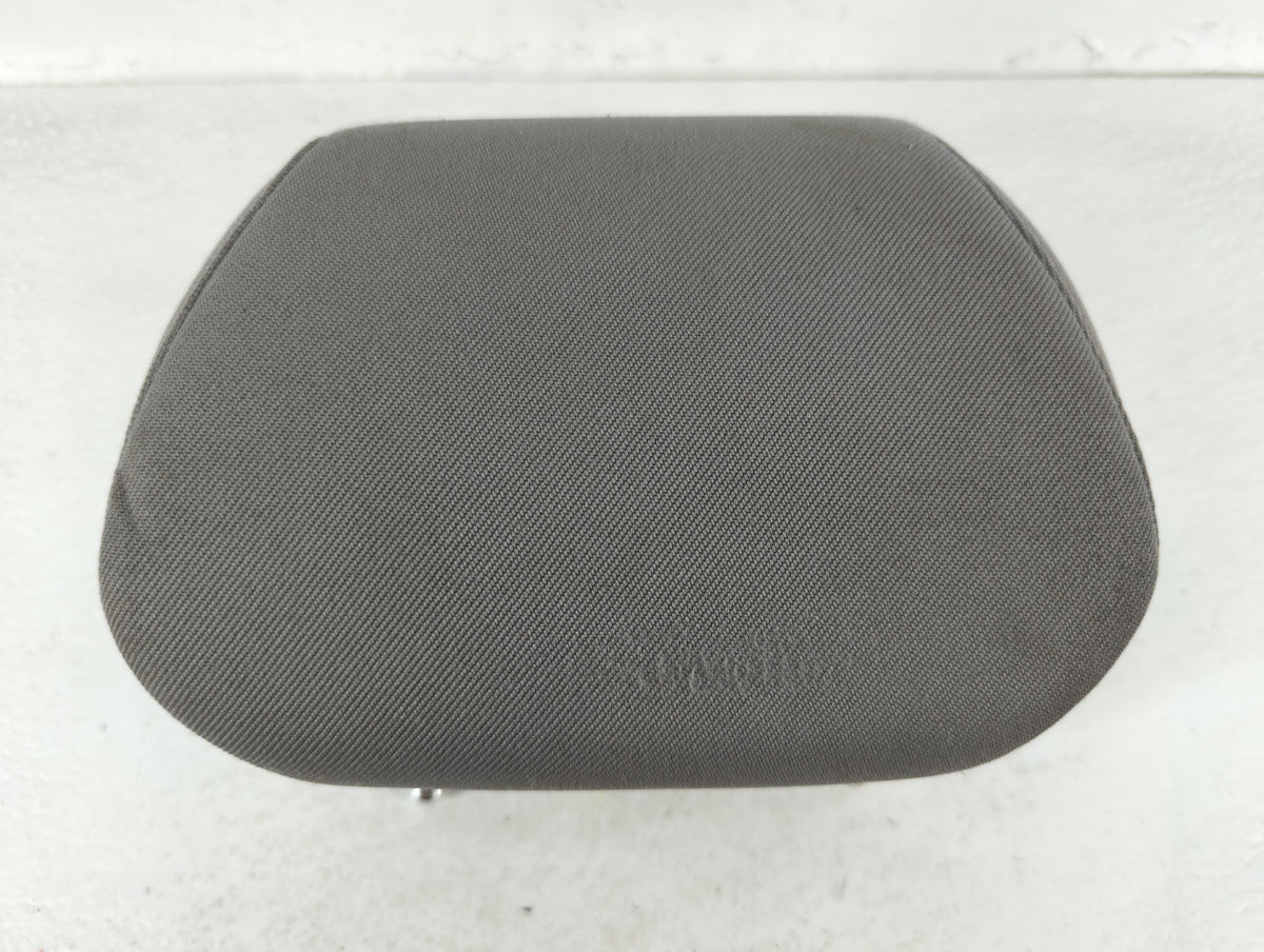 2015 Hyundai Accent Headrest Head Rest Rear Center Seat Grey 679979 - Oemusedautoparts1.com