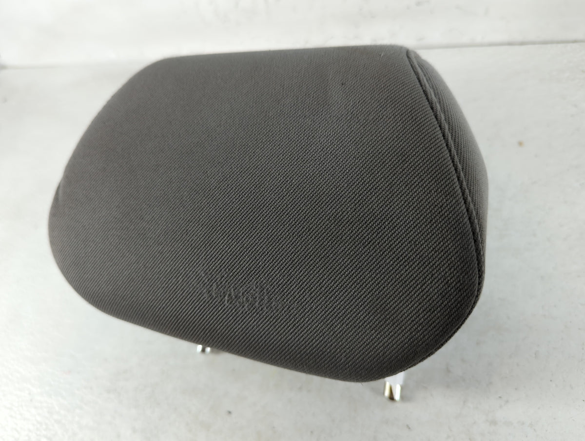 2015 Hyundai Accent Headrest Head Rest Rear Center Seat Grey 679979 - Oemusedautoparts1.com