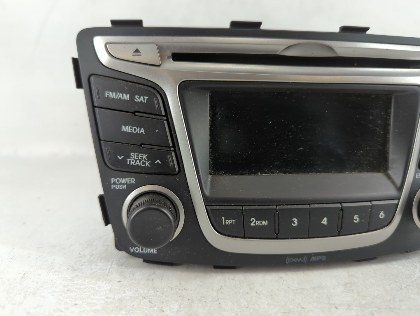 2015 Hyundai Accent Radio AM FM Cd Player Receiver Replacement P/N:96170-1R111RDR Fits OEM Used Auto Parts - Oemusedautopart