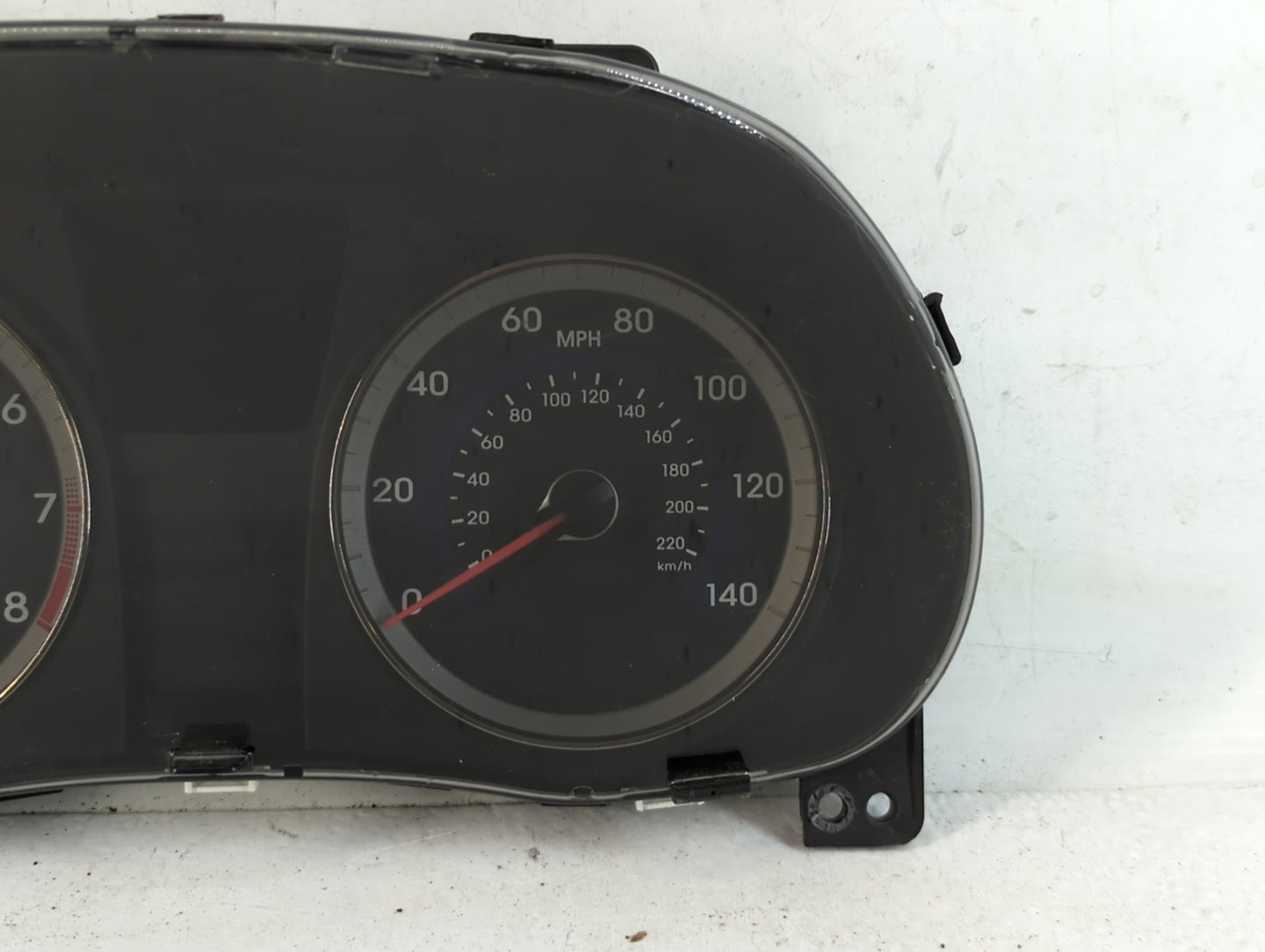 2015-2017 Hyundai Accent Instrument Cluster Speedometer Gauges P/N:94021-1R500 Fits Fits 2015 2016 2017 OEM Used Auto Parts 