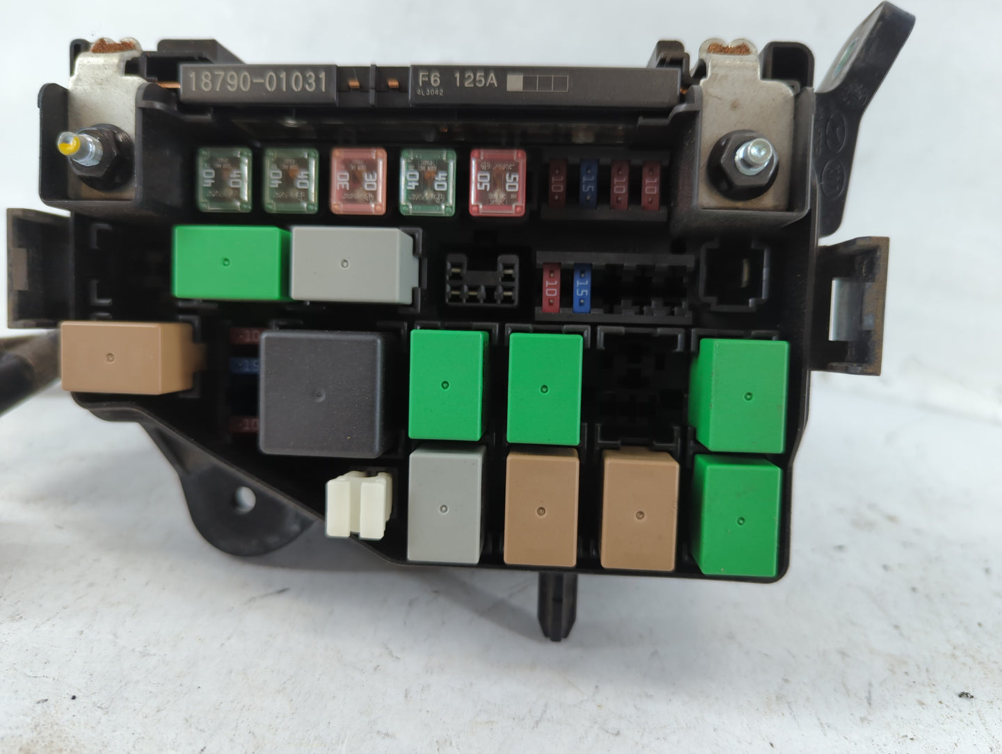 2015-2017 Hyundai Accent Fusebox Fuse Box Panel Relay Module P/N:91420-1R710 Fits Fits 2015 2016 2017 OEM Used Auto Parts - 